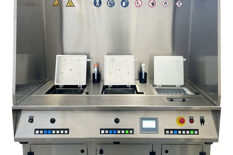 manuelle ATEX- Nassbank für die Halbleiterindustrie
